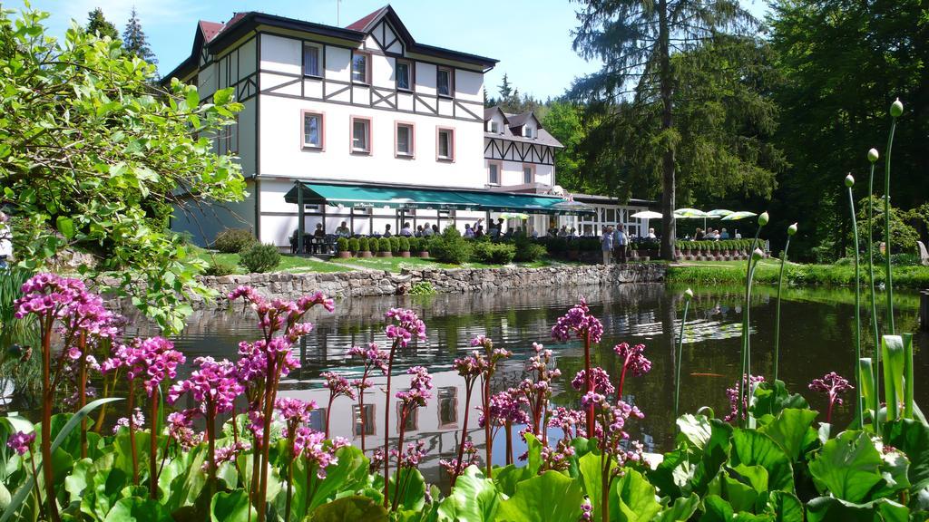 Spa & Wellness Hotel Harmonie Marianske Lazne Exterior photo